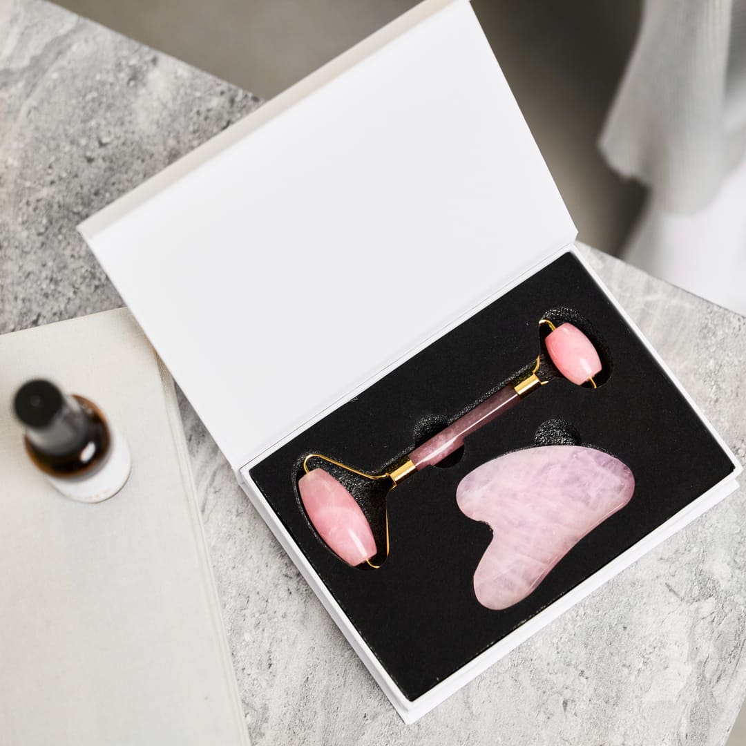 Set Gua Sha + Aceite de Vitamina F